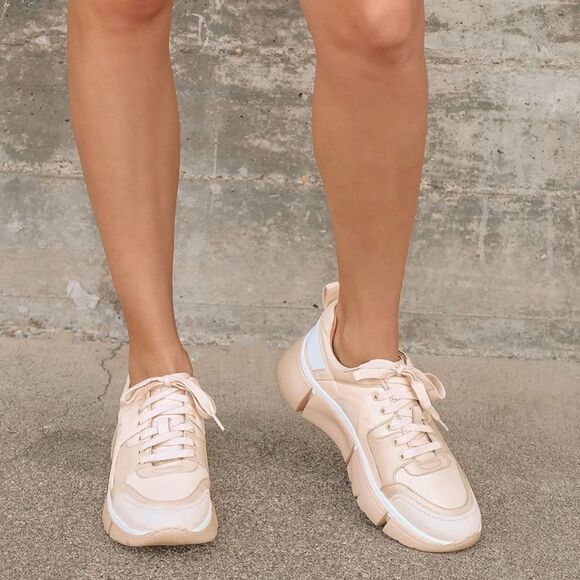 Seychelles I'll Be There Blush Leather Sneakers Size 10 - Picture 1 of 11